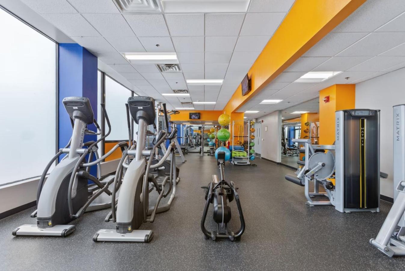 Apartment Pp 1301 Modern Corporate 2br, Pool, Gym Harrisburg